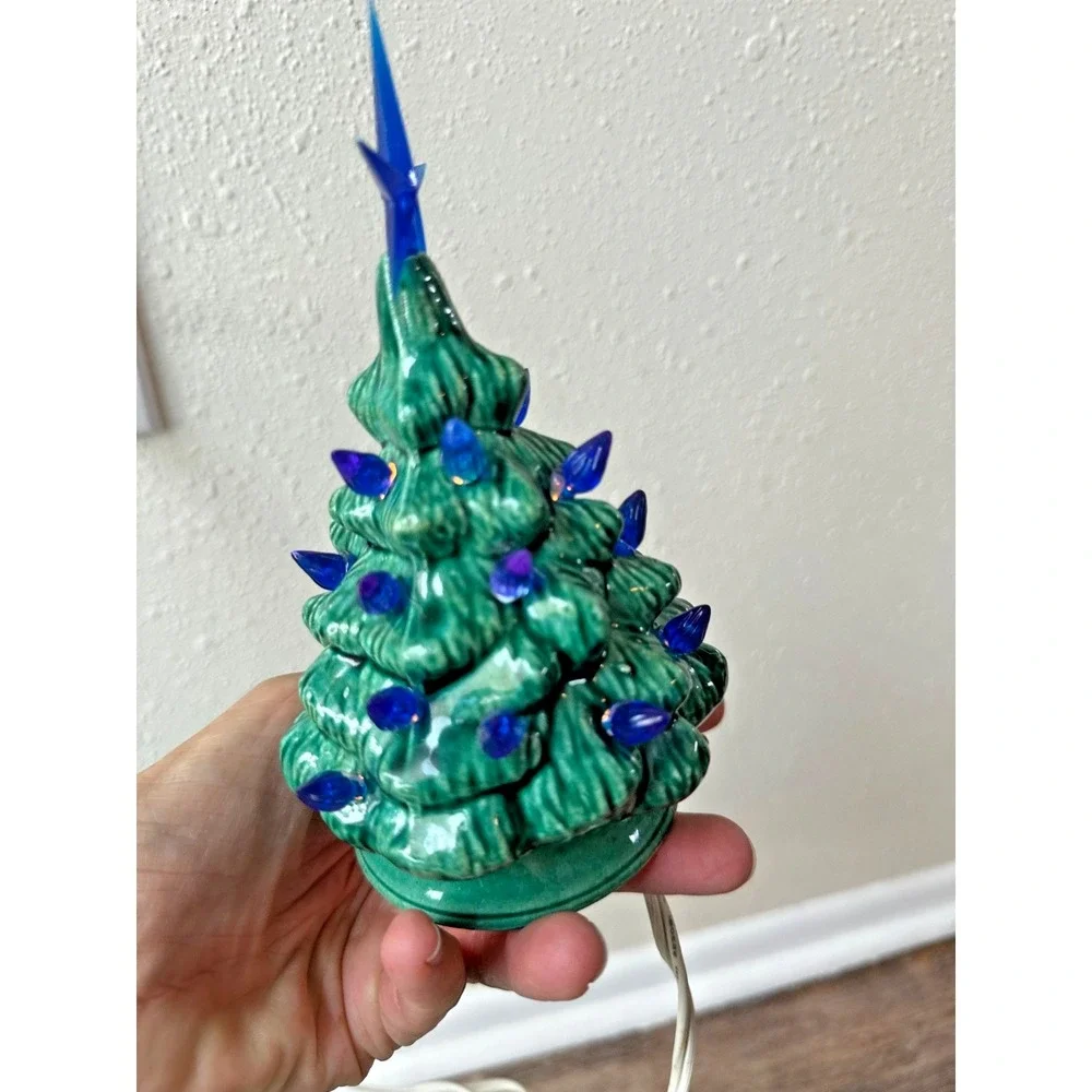 VTG Ceramic Light Up Christmas Tree Blue 5